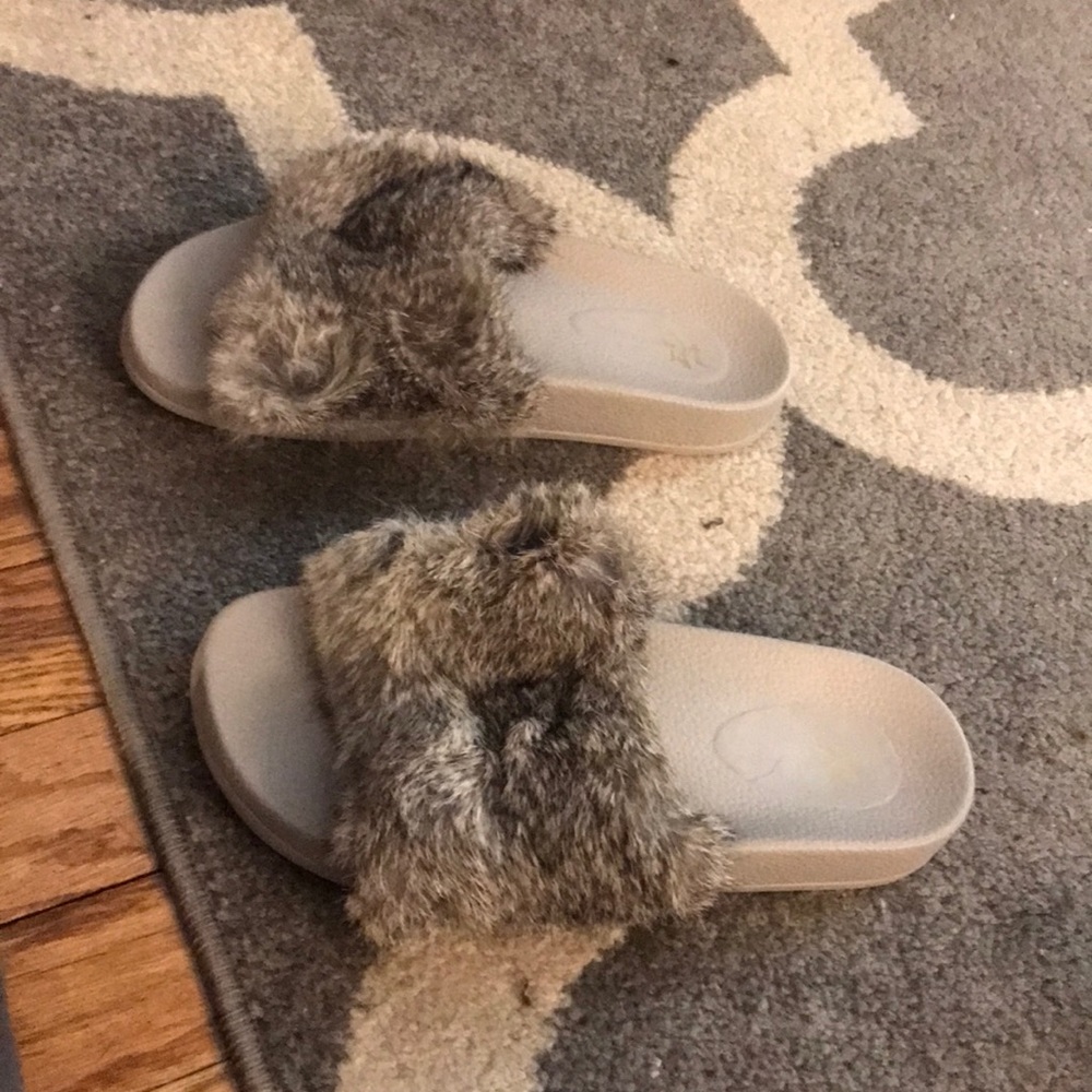 Lfl Real Fur Slides - image 2